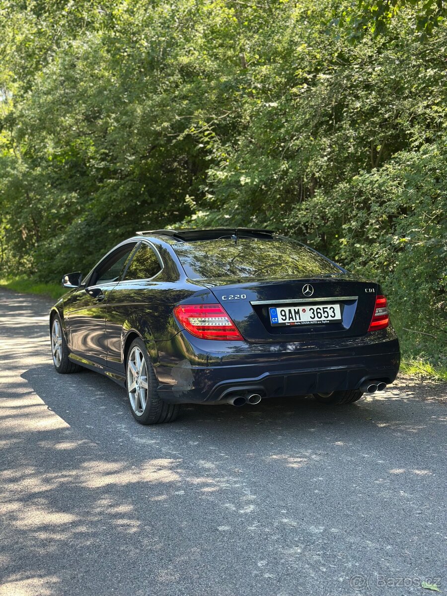 Mercedes w204 C220 CDI 2011 C63 AMG Paket - 8