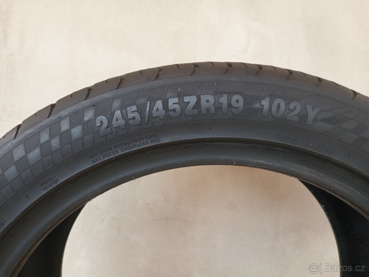 Sada letních pneu 245)45/19. - 8