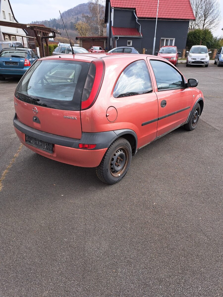 Opel Corsa-C 1.0 benzín 43kW - 8