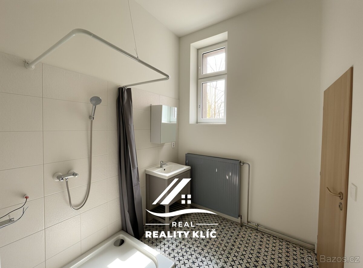 Pronájem bytu 3+kk 64 m², Ostrava, ev.č. 00401 - 8