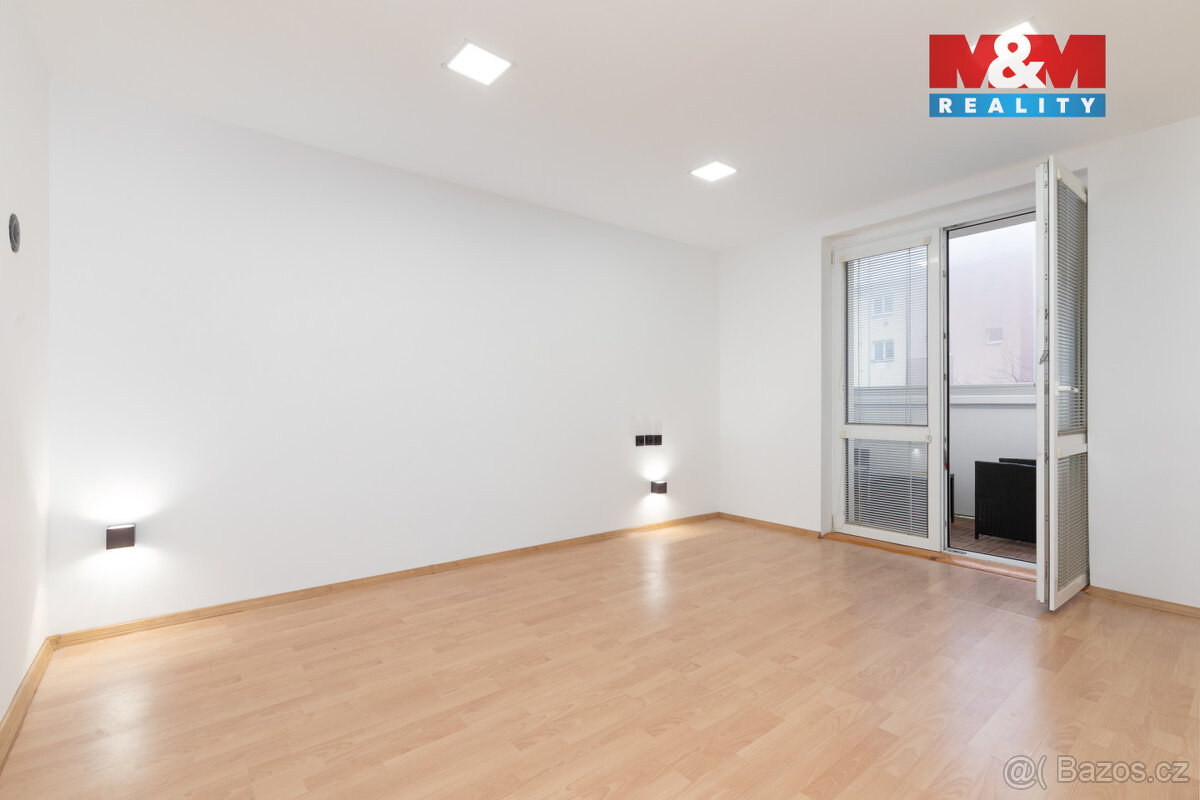 Prodej bytu 2+1, 53 m², Ostrava, ul. Alejnikovova - 8