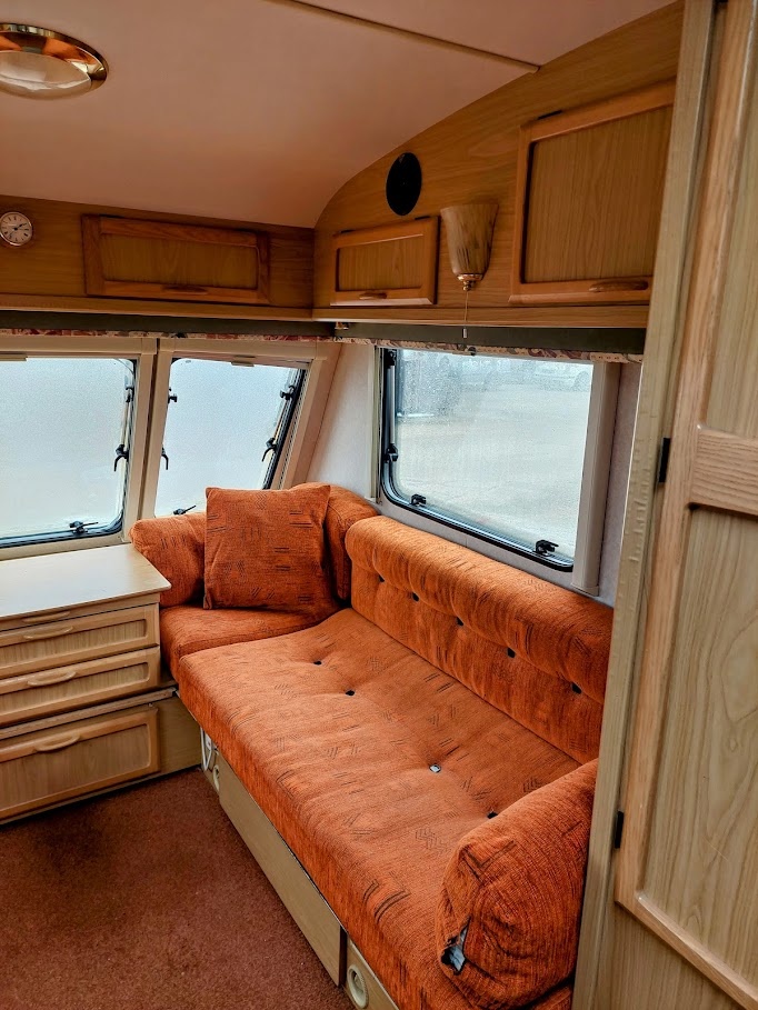 BAYLEY PAGEANT MAJESTIC | rok v. 2001 | hmotnost 1 050 kg - 8