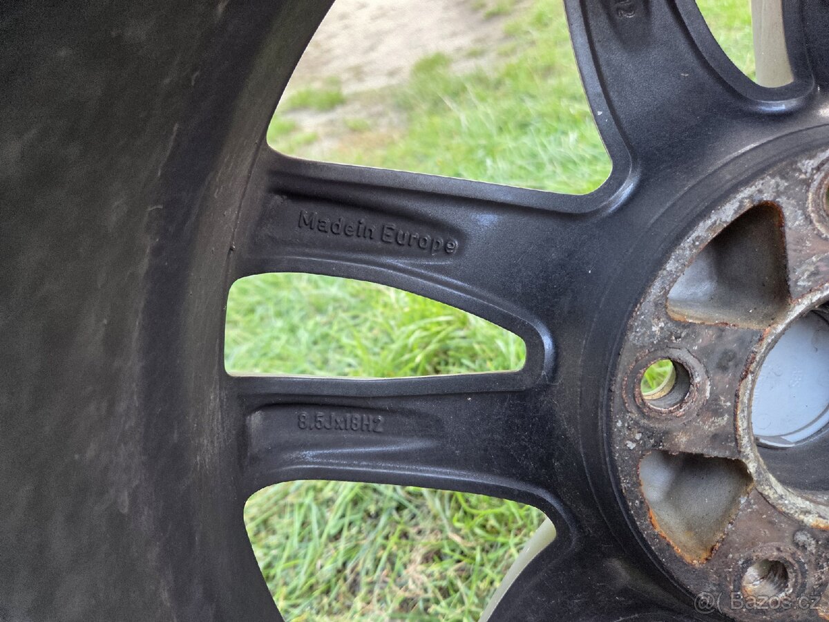 Alu kola R18 VW Touareg zimní - 8