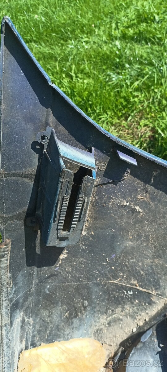 Ford Mondeo MK1 přední nárazník - 8