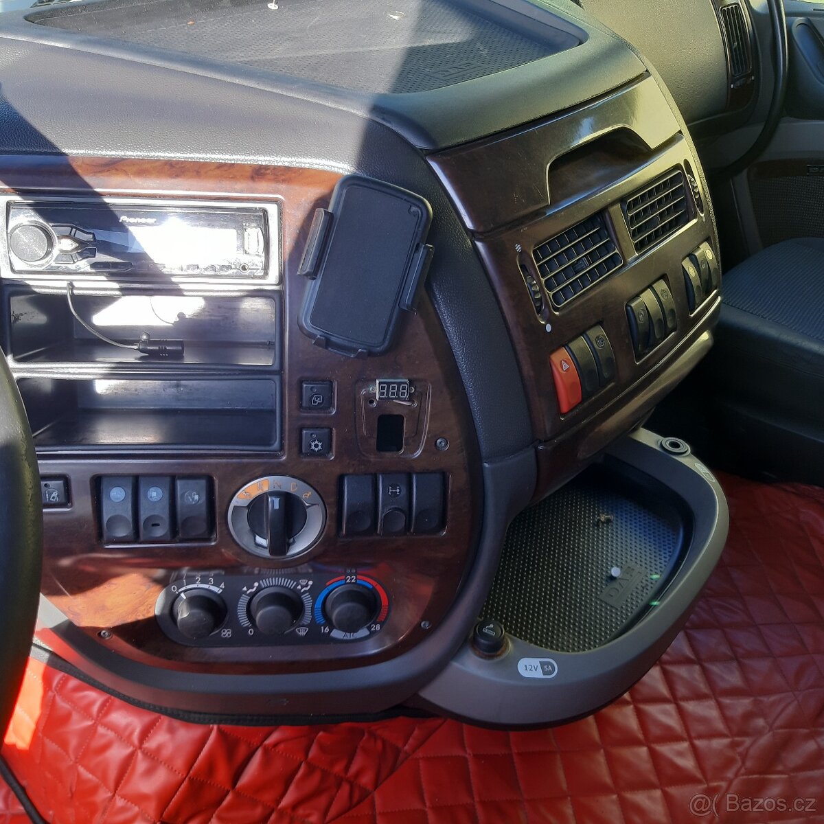 prodám DAF XF105 SSC460 12/2012 - 8