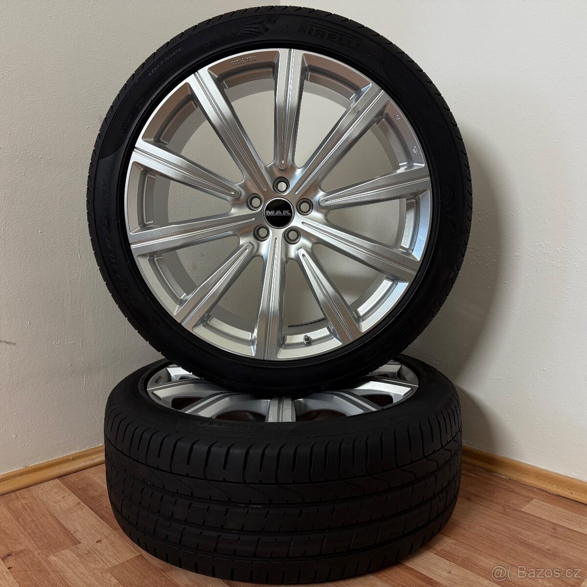 JAGUAR / LAND ROVER 5x108 R22 ET40+LETNÍ 255/40R22 - 8