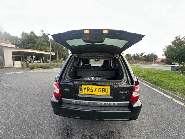 LAND ROVER RANGE ROVER SPORT 3,6TD V8 HSE - 8