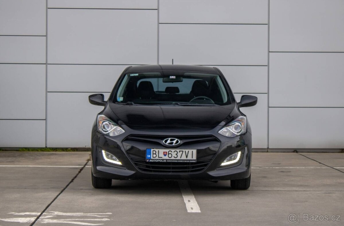 Hyundai i30 1.6 CRDi DOHC 16V Comfort - 8