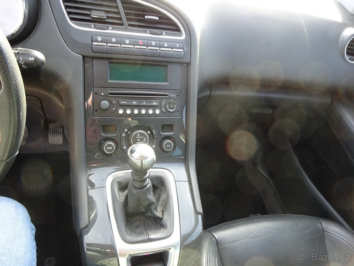 Peugeot 5008 1.6i r.v.2010 (115 kw) stk:4/2027 Koupeno ČR - 8