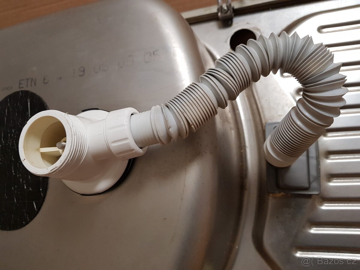 nerez kuchyňský dřez 780x435 FRANKE p.c.1900 Kč - 8