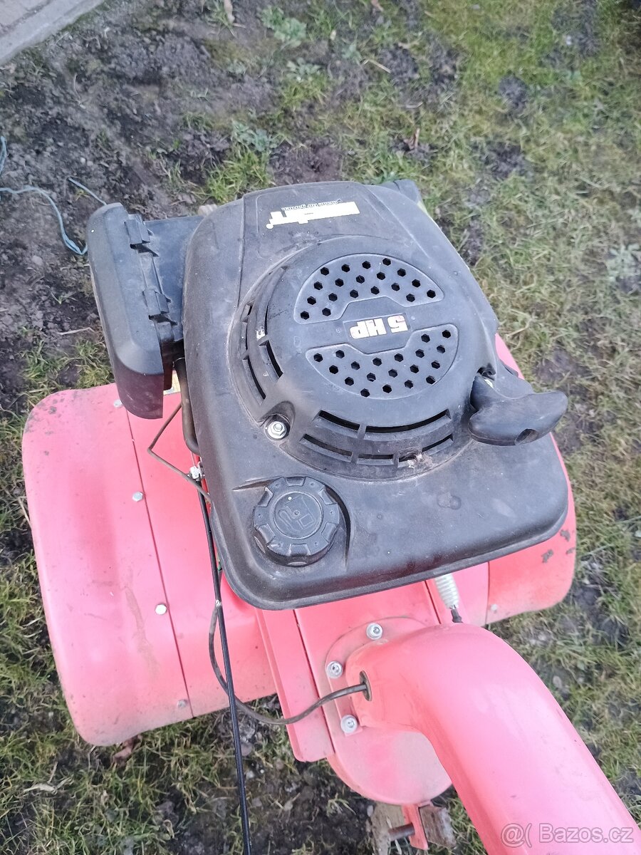 Kultivátor HECHT - 8