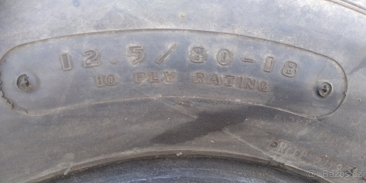 Pneu 12.5/18 - 8