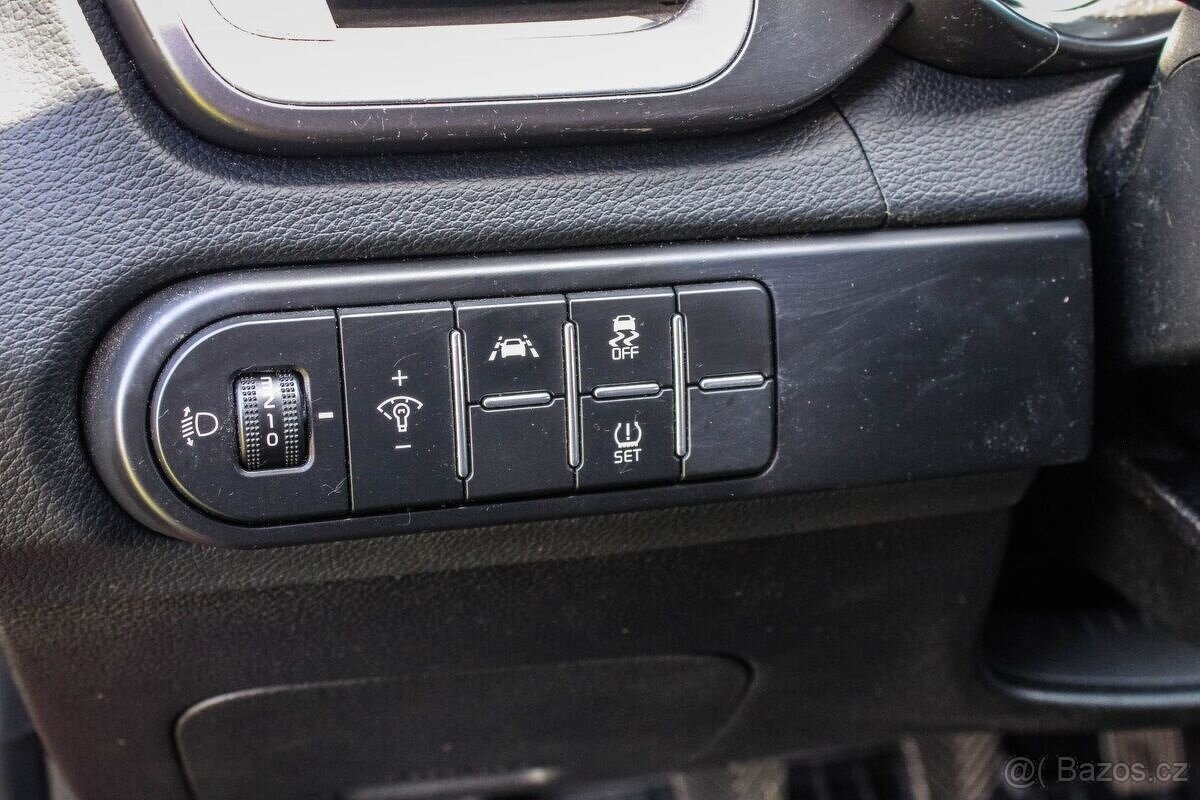 Kia Ceed SW 1.4 T-GDi Silver 103KW - 8