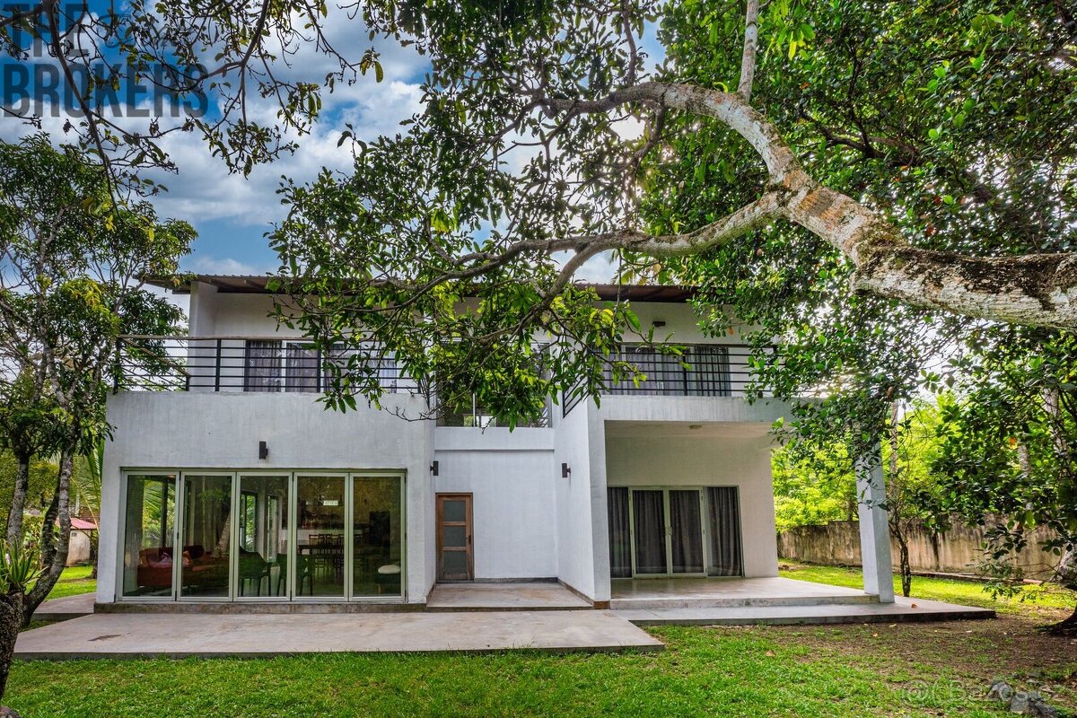 Exkluzivní vila, 203 m2, pozemek 2.125 m2, Ahangama - Nakand - 8