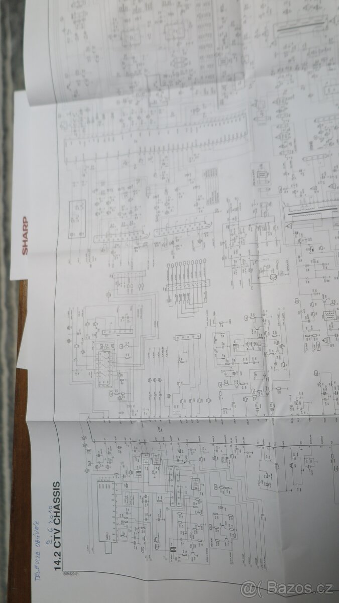 Televize Sharp AQUOS 32 - 8