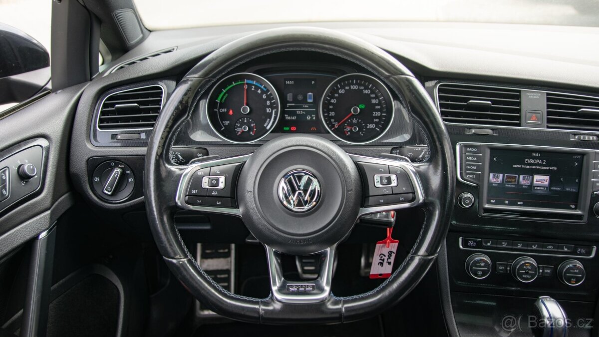 VW Golf GTE Plug-in 180kW DSG Nová baterie - 8