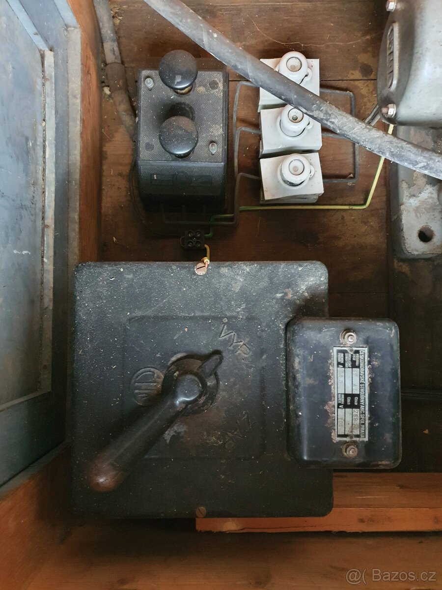 Historický kroužkový motor. - 8