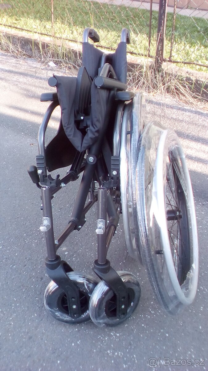 INVALIDNÍ VOZÍKY- 46, 48 a 50cm ODLEHČENÉ-ZASÍLÁM PO ČR - 8