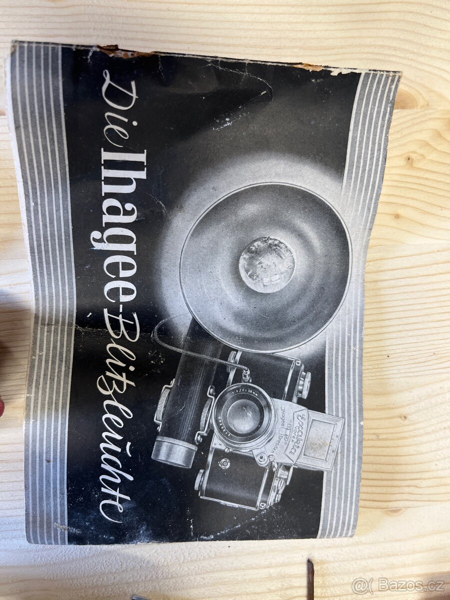 Starý blesk k fotoaparatu Ihagee-Exakta Vacublitz 1950 - 8