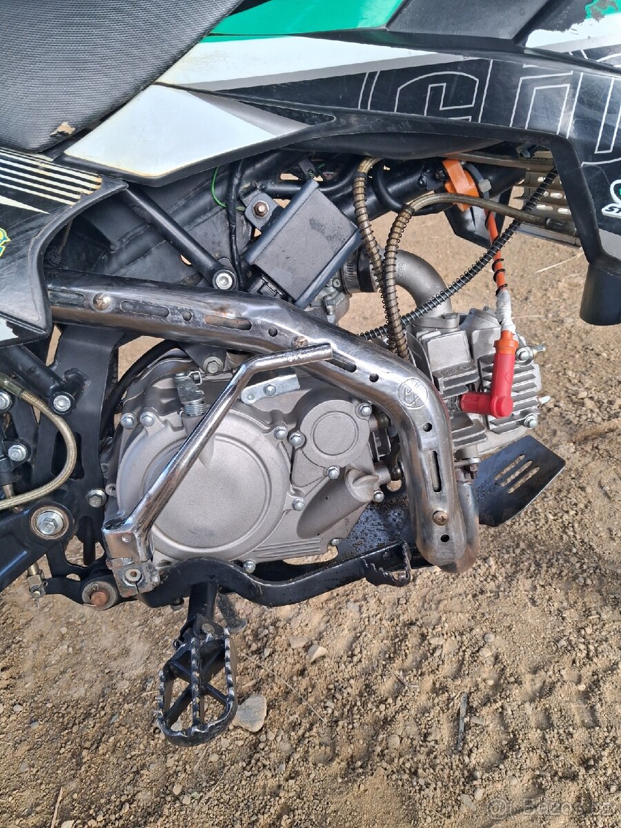 Stomp SS120R s motorem lifan 125 - 8