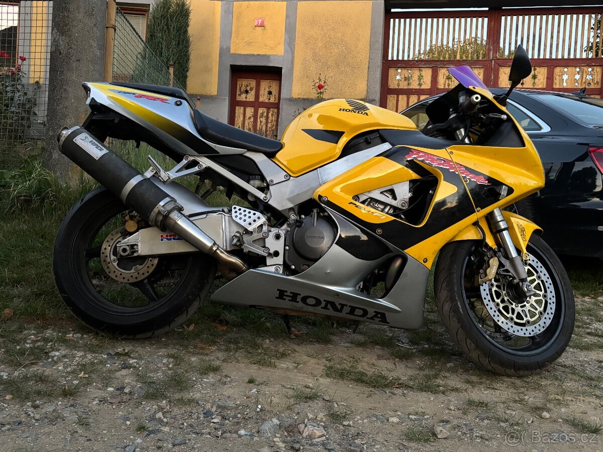 Honda CBR 929RR Fireblade - 8