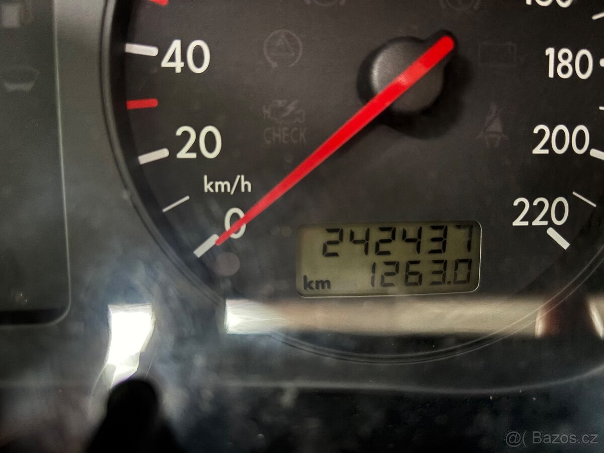 Vw golf 4 na náhradní díly - 8