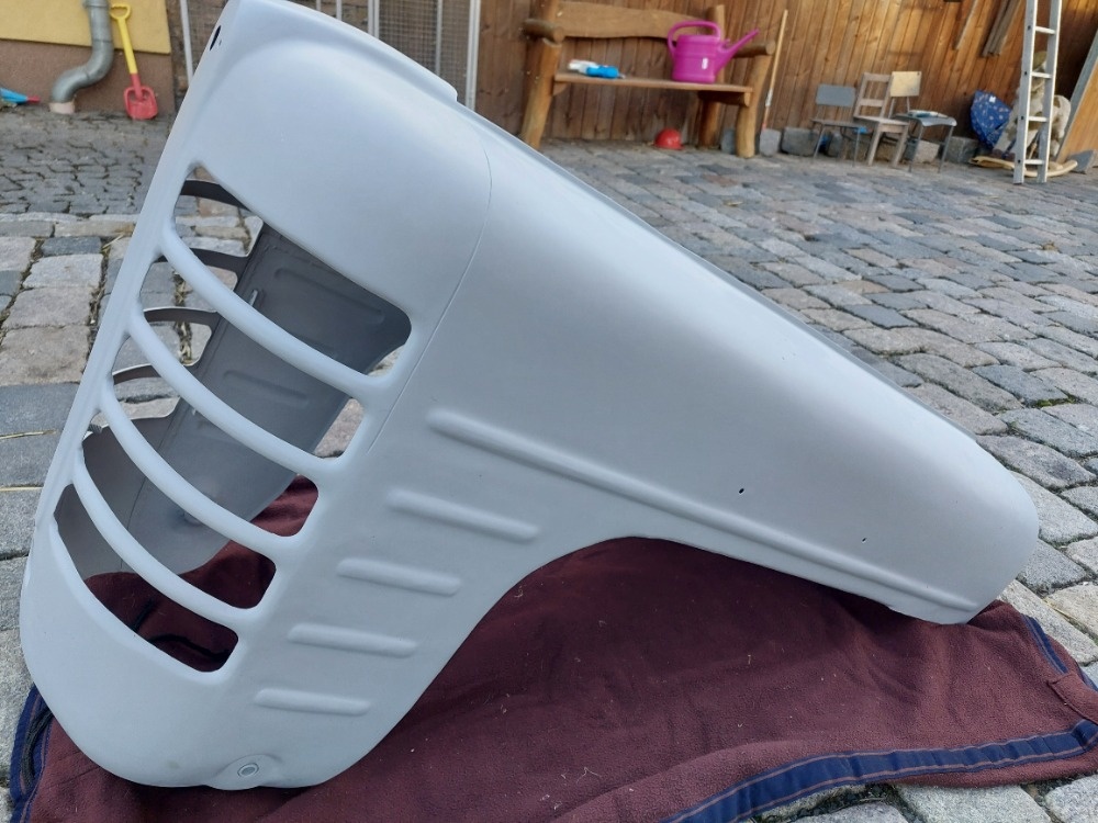 kapota zetor 3011 - 8