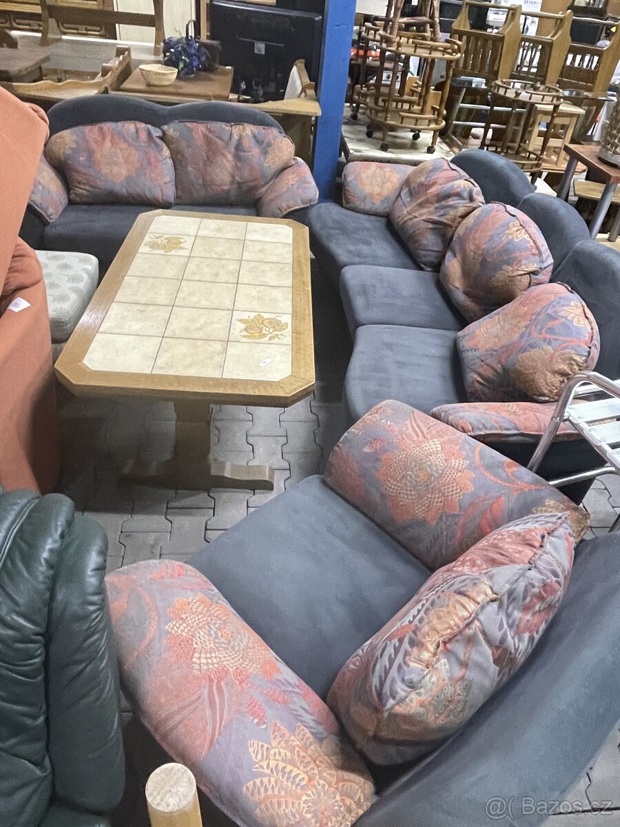 sedací souprava 3 + 2 + 1 + bobek - 8