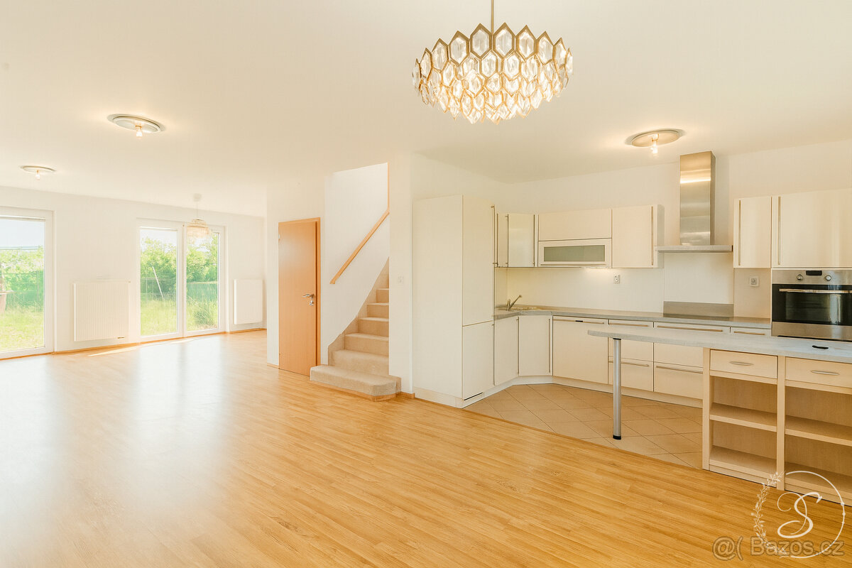 Prodej rodinného domu, 220 m2, Praha Újezd nad Lesy - 8