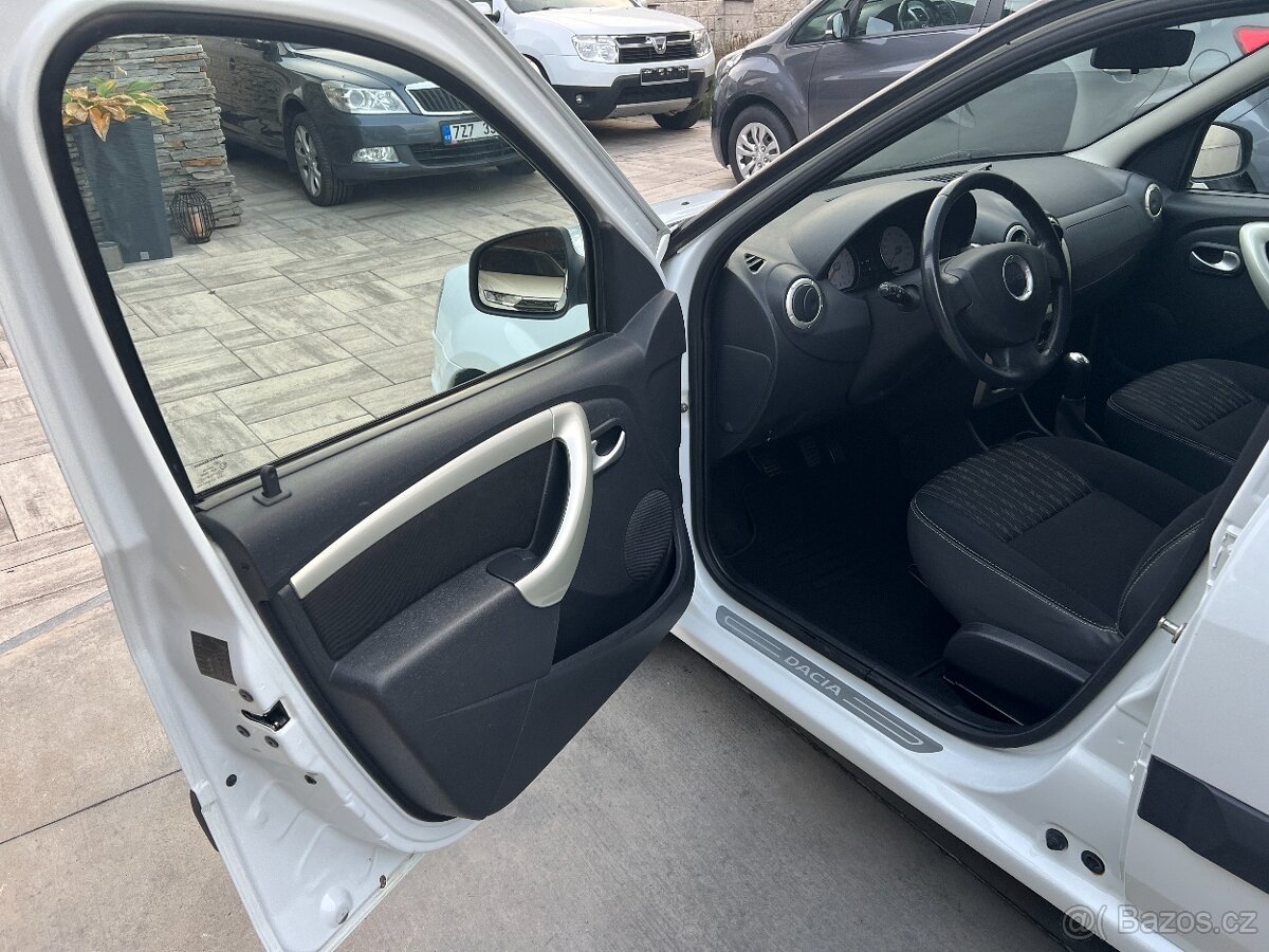 DACIA LOGAN MCV 1,6i 16V 77KW KLIMA 1.MAJ.TAŽNÉ,10/2012 - 8