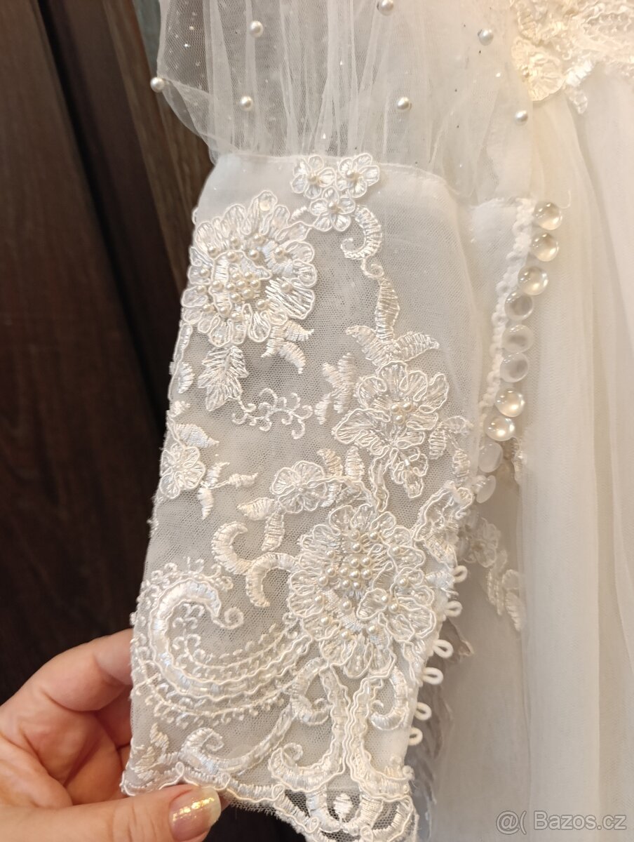 Krásné luxusní svatební saty - 8