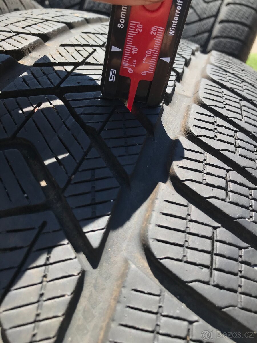 ORIGINAL ALU KOLA AUDI Q7 255/60/18 - 8