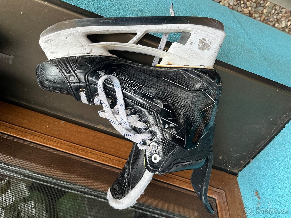 Brusle Bauer Supreme M50 - 8