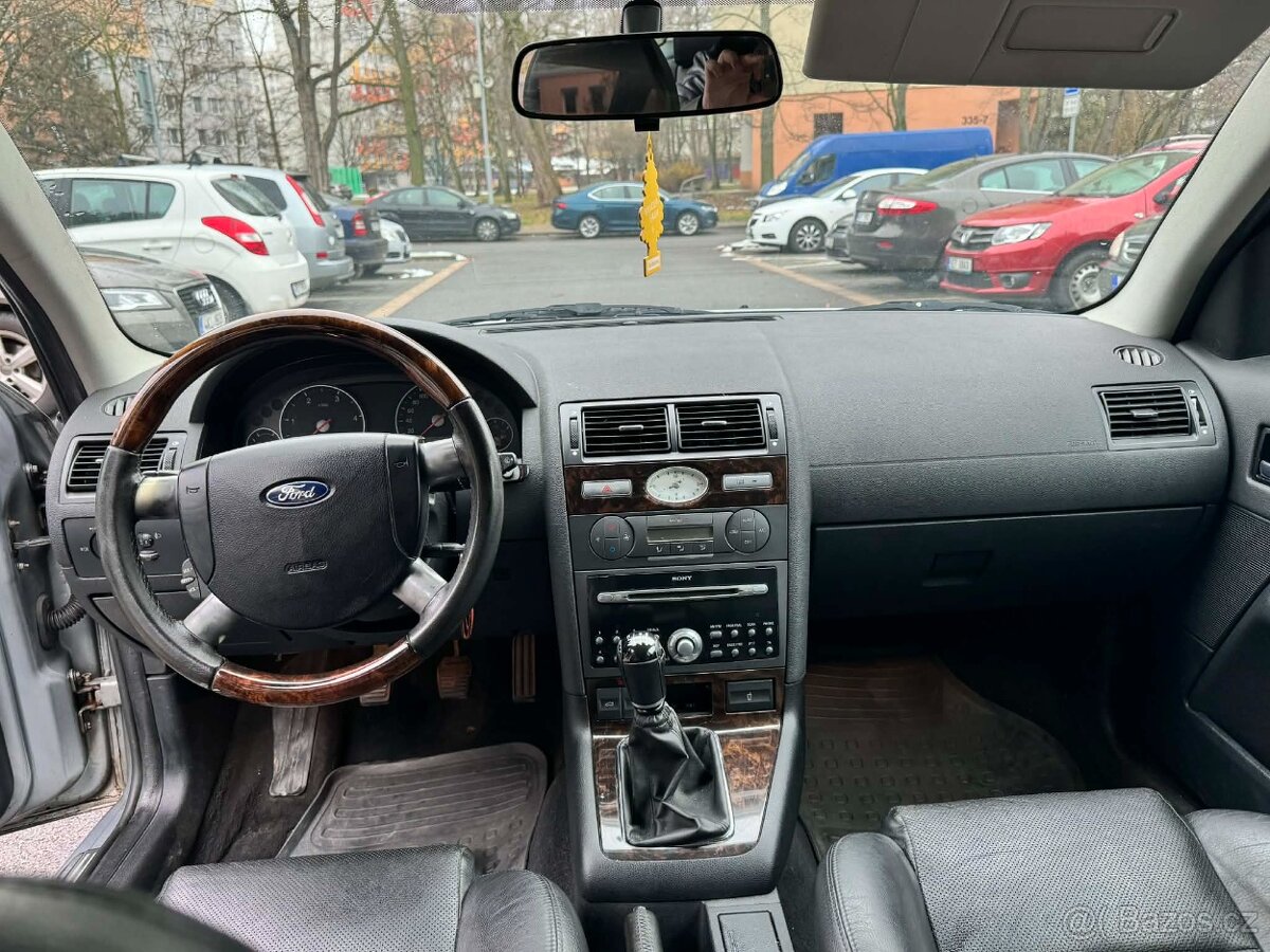 Prodám Ford Mondeo 2.0 96kw - 8