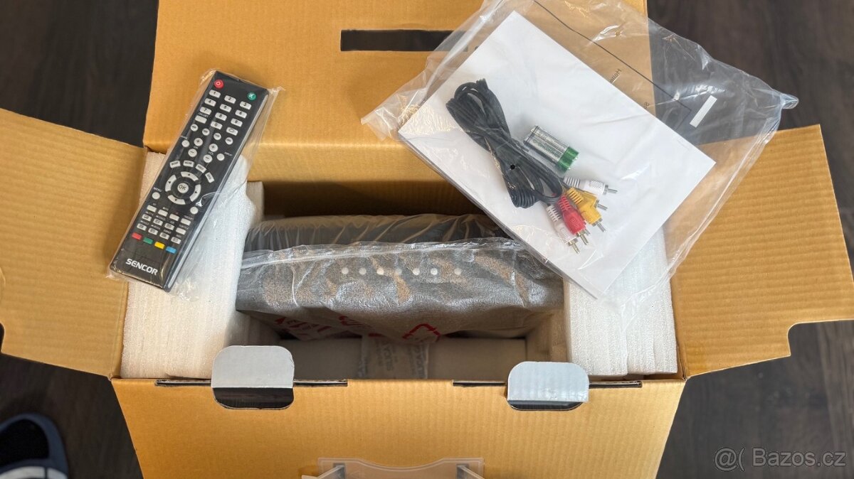 Sencor SLT 1635 nová minitelevize 15,6"/39cm - 8