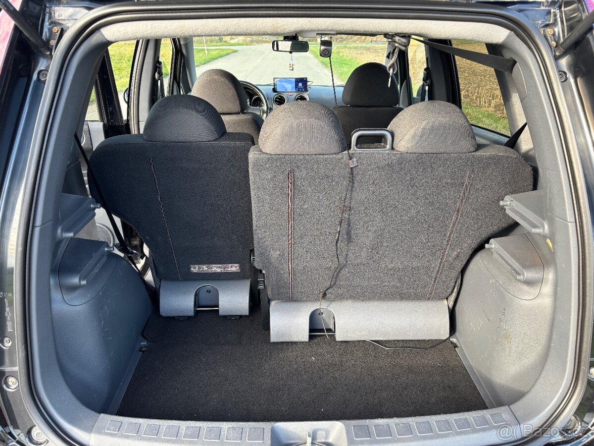 Mitsubishi Colt 1.1 - 8