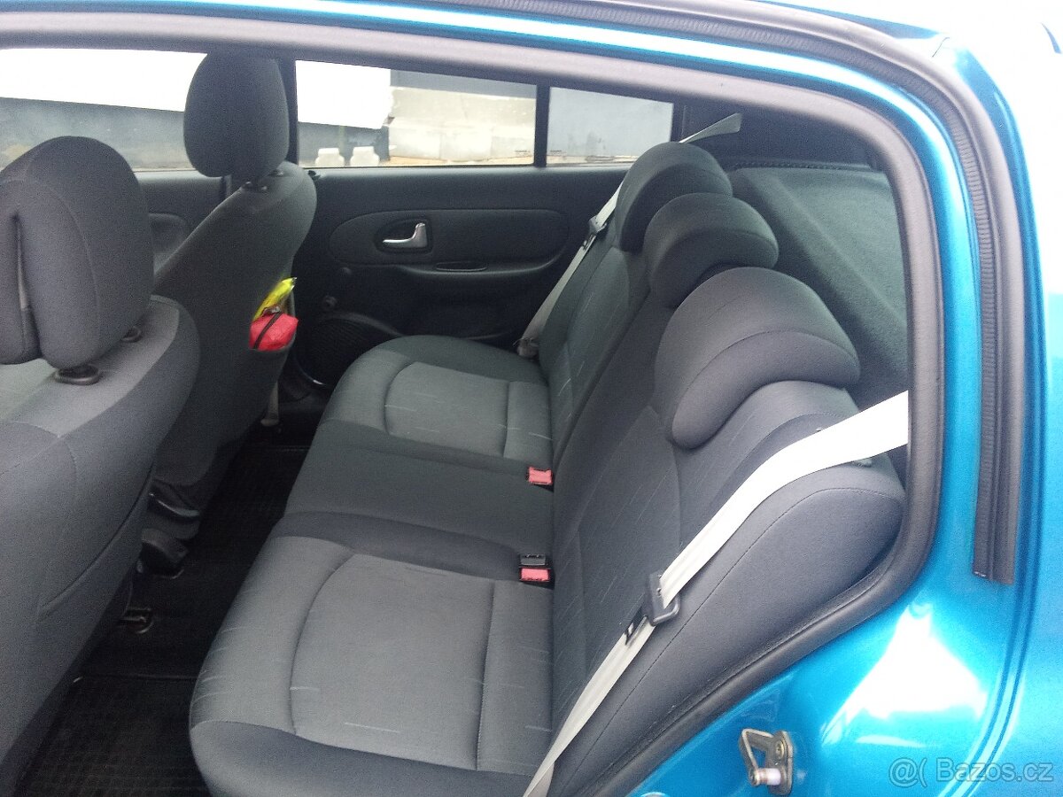 Renault Clio 1.2 55 kW r.v.2004 STK 10/2026 - 8