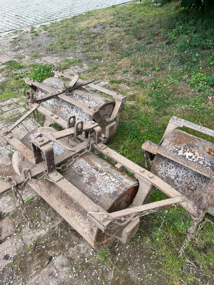 Prodám starý koňský pluh a polní válce - 8