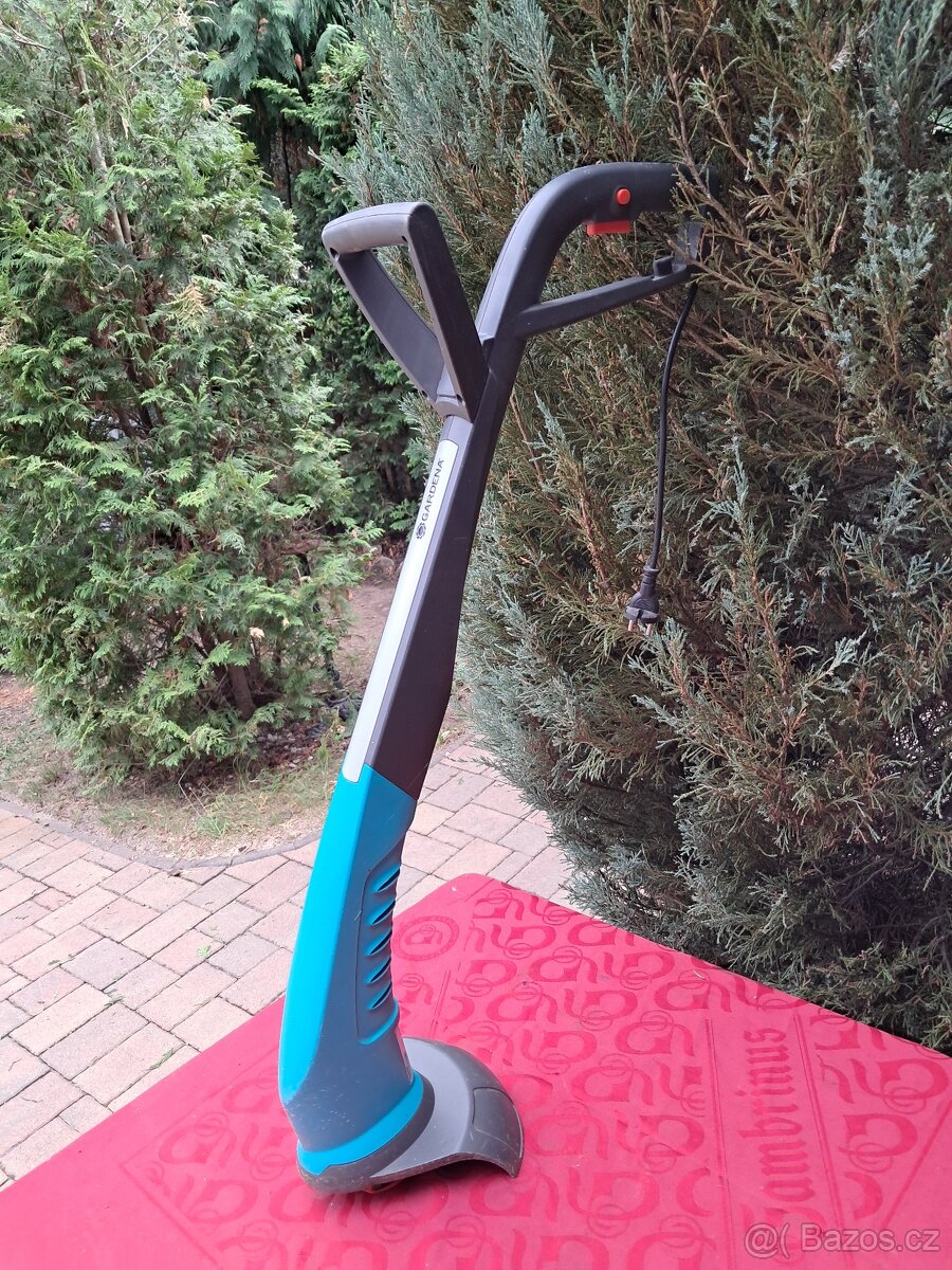 Plotostřih + ZDARMA ELEKTRICKÁ STRUNOVÁ SEKAČKA GARDENA - 8