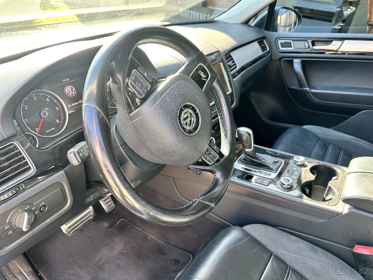 VW Touareg - 8