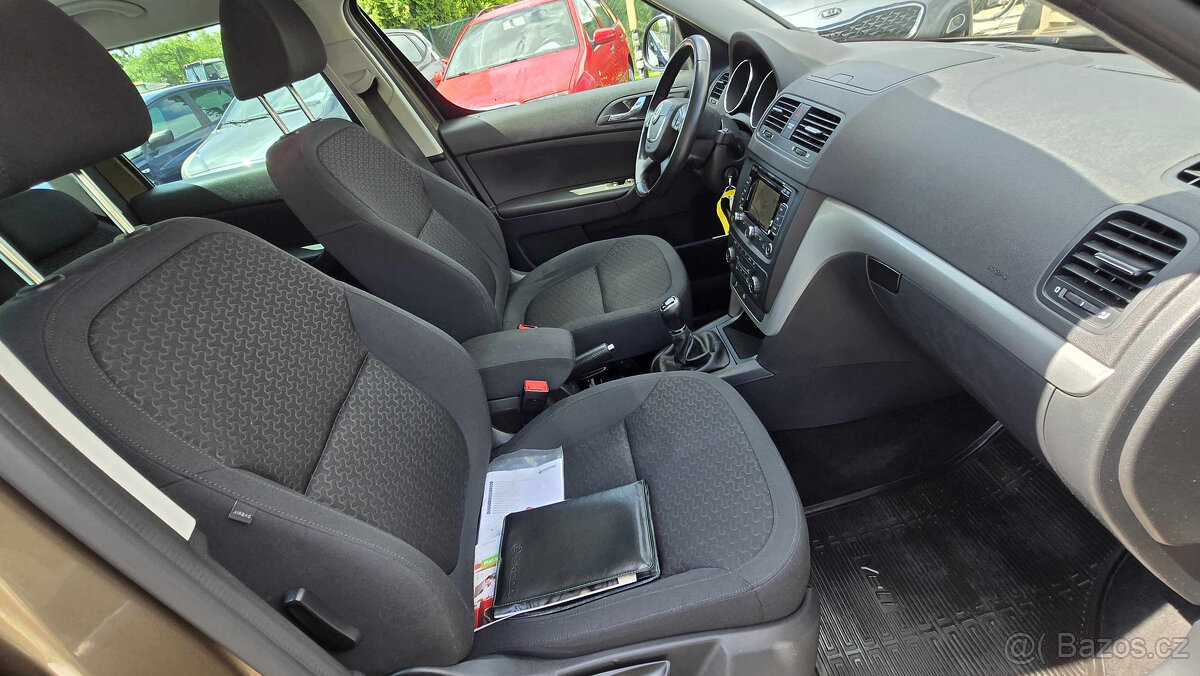 ŠKODA YETI 2.0TDI ELEGANCE 4x4 1MAJITEL - 8