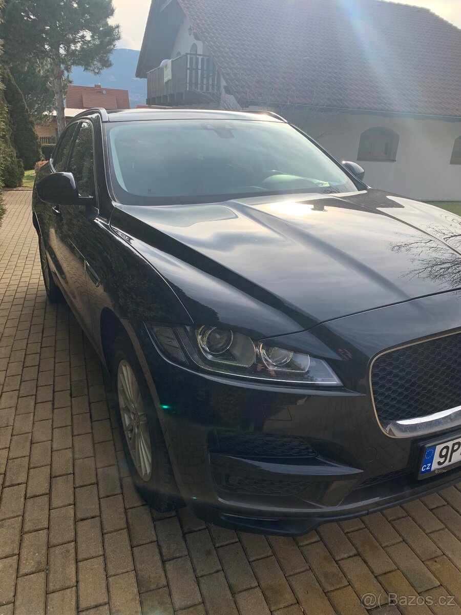 Jaguar F pace Prestige - 8