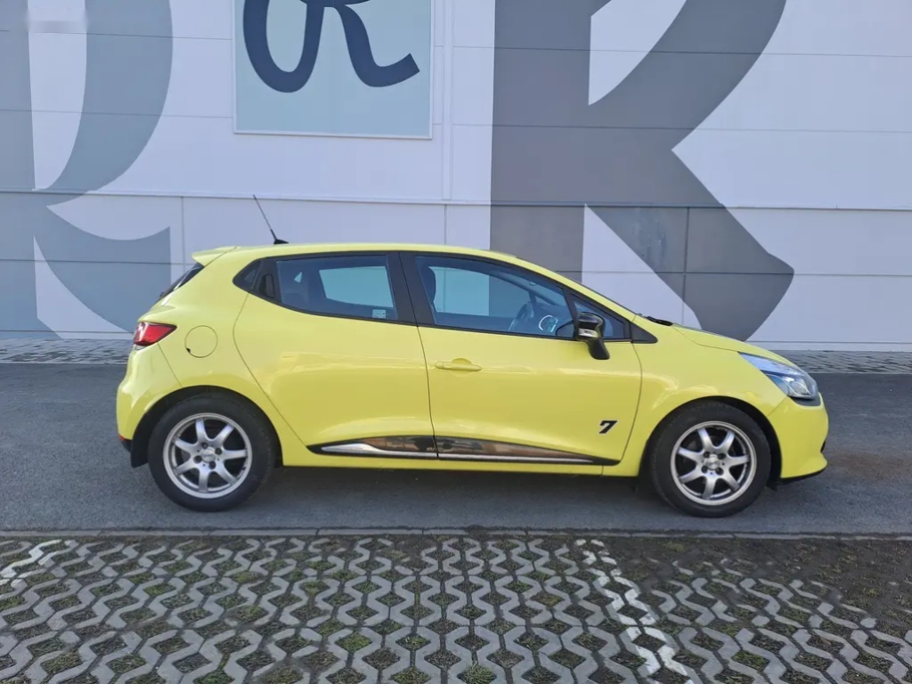 Renault Clio, 0.9TCE 2.MAJ LIMITOVANÁ EDICE - 8