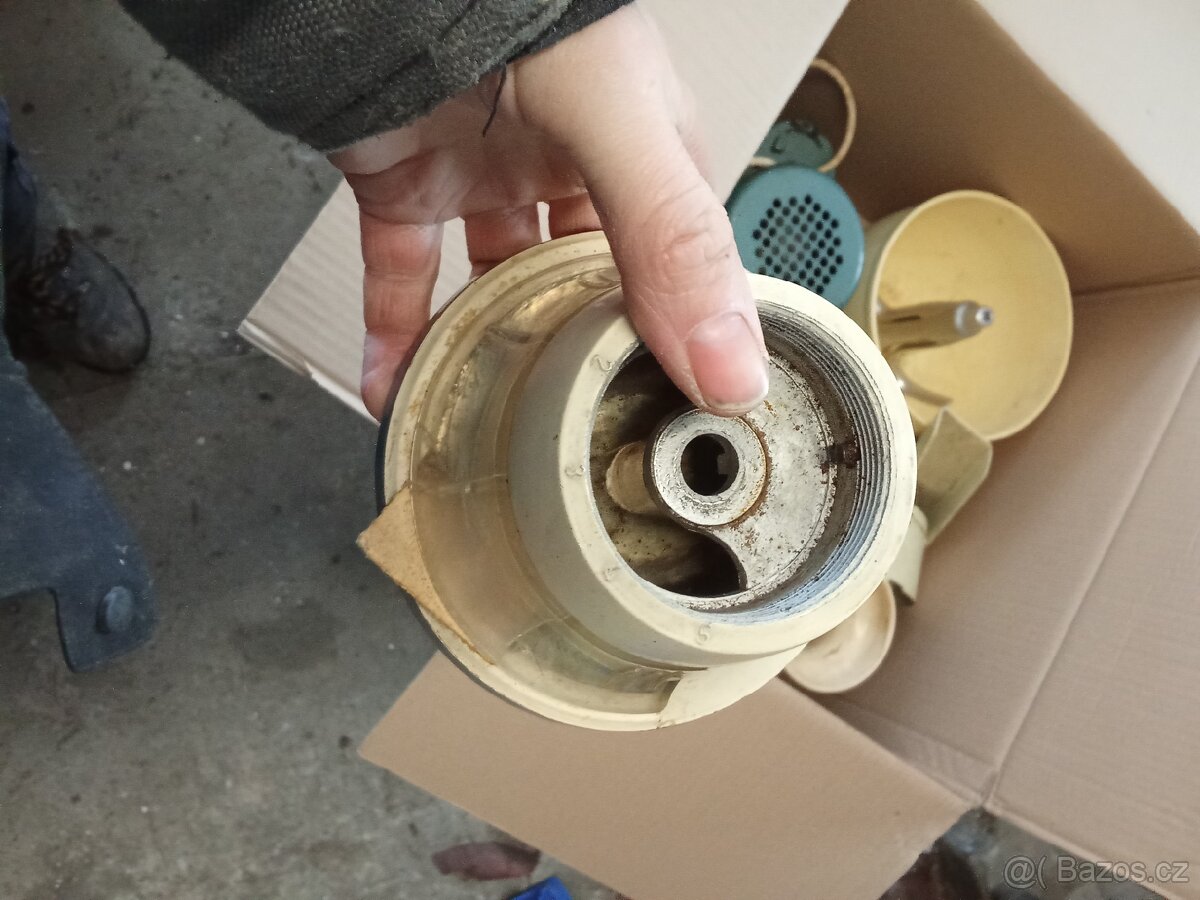 Uks robot typ e 20 - 8