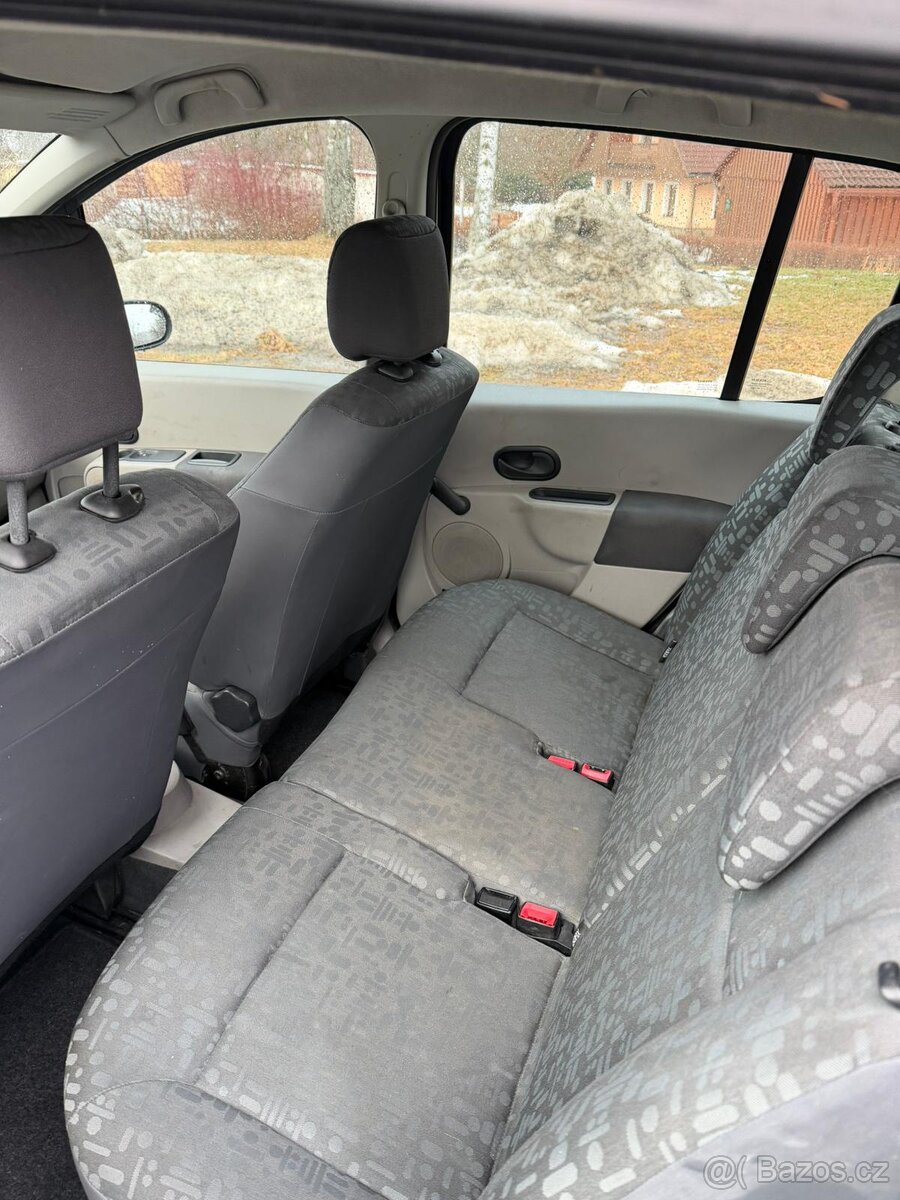 Renault Modus 1.5 Dci - 8