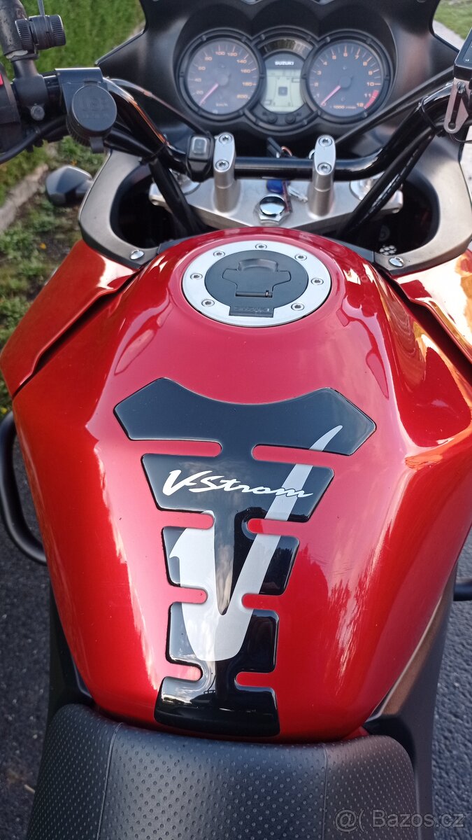 Suzuki v strom DL 650 - 8