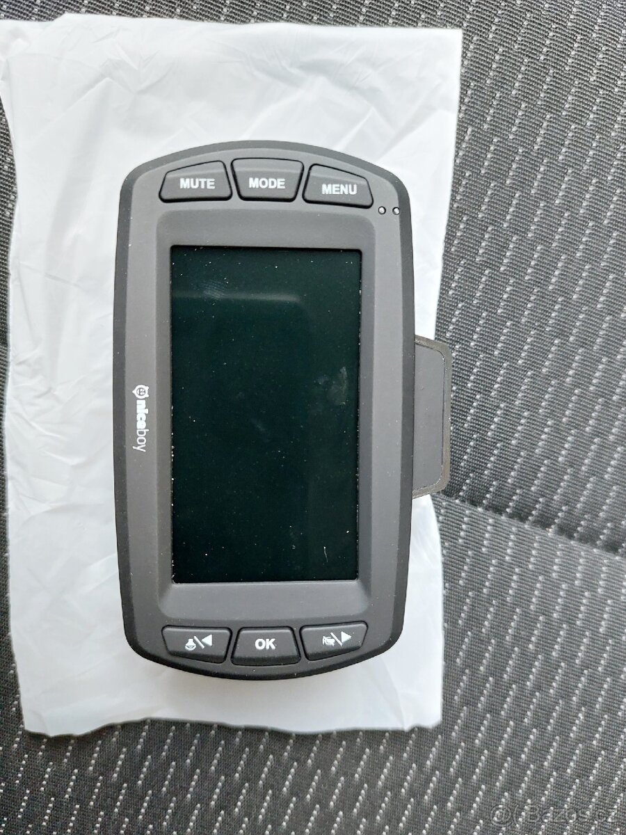 Kamera do auta Niceboy Pilot Q8 NOVÁ - 8