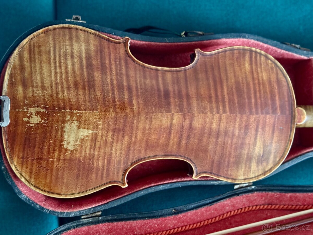 Prodám staré housle 4/4 Antonius Stradivarius - 8