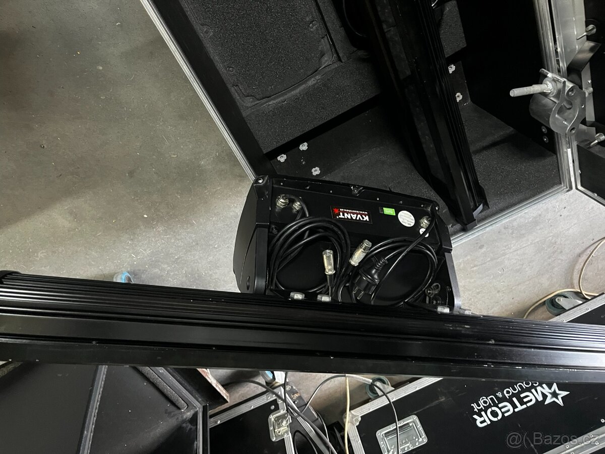 Kvant RGB Led bar wash linear IP - 8