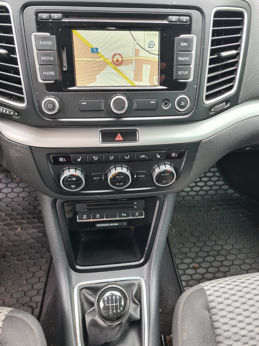 VW Sharan 2.0 TDi 103 kW - 8